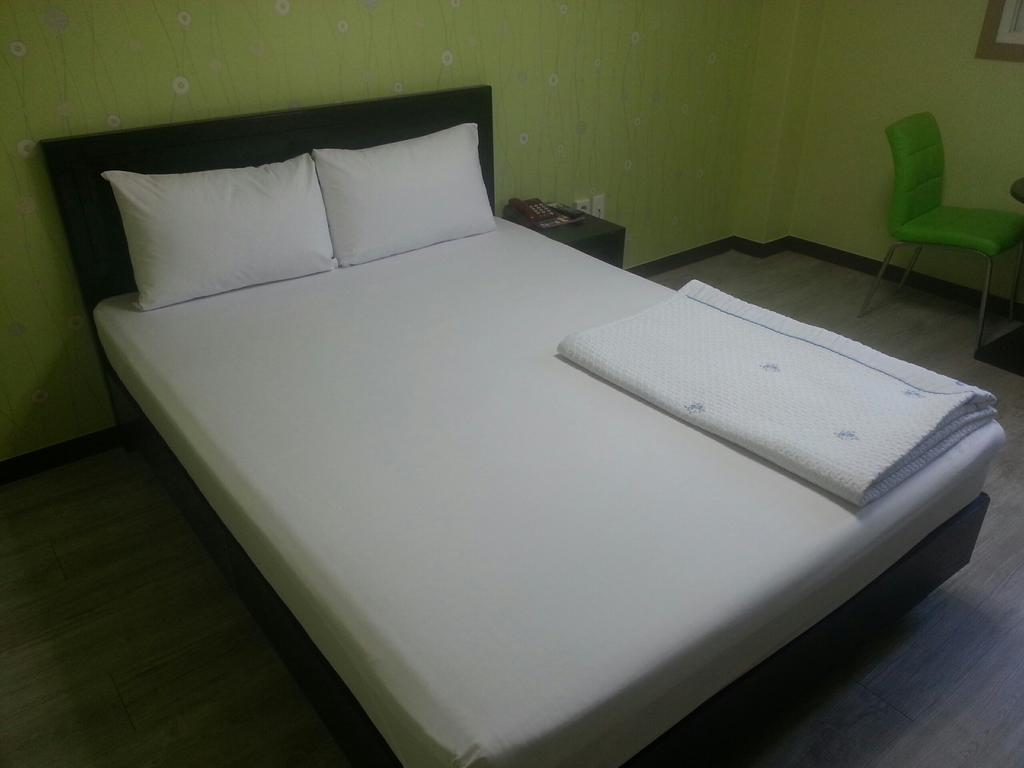 Hansol Hotel Gyeongju Rum bild